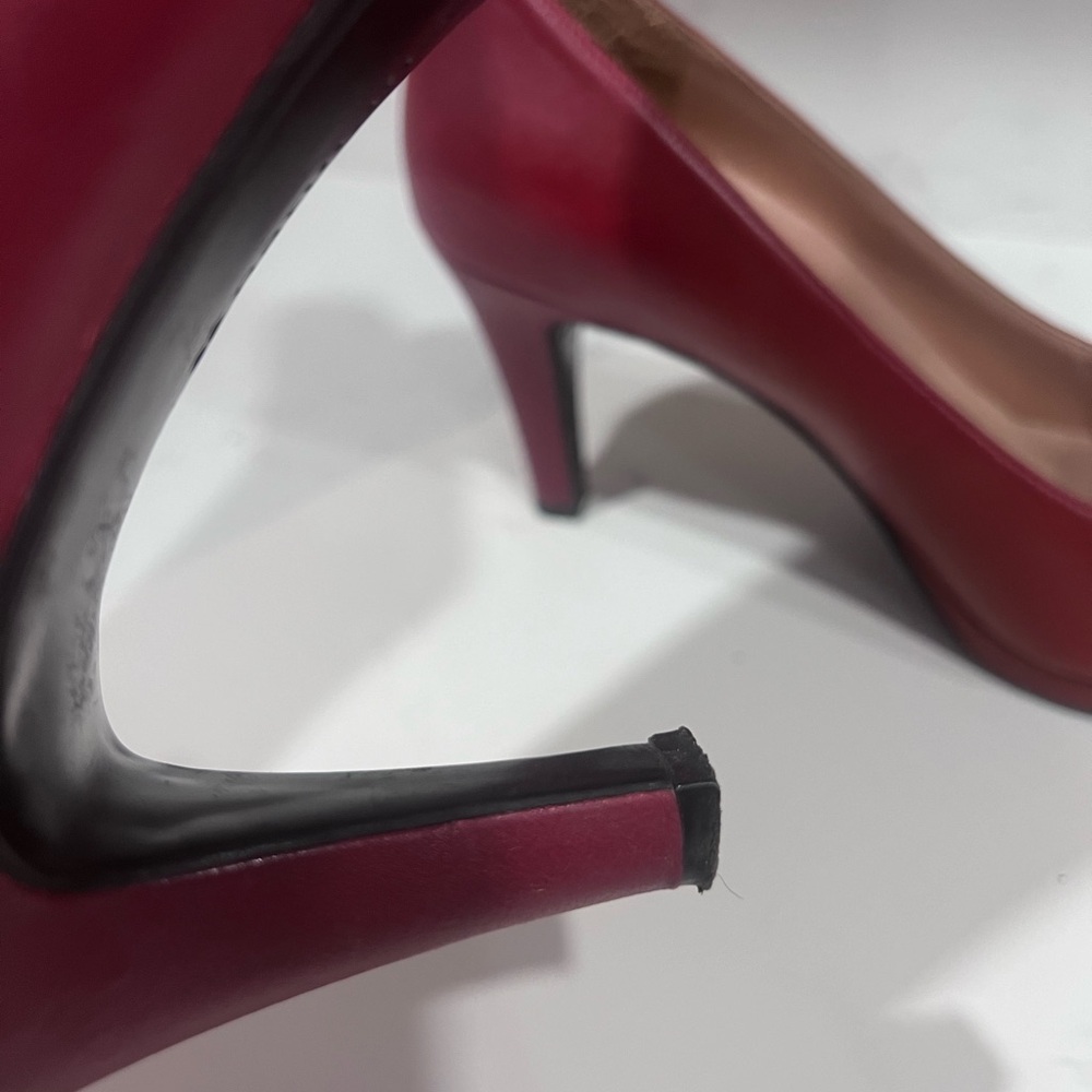 Naturalizer Red Women's Heels - Picture 4 of 6